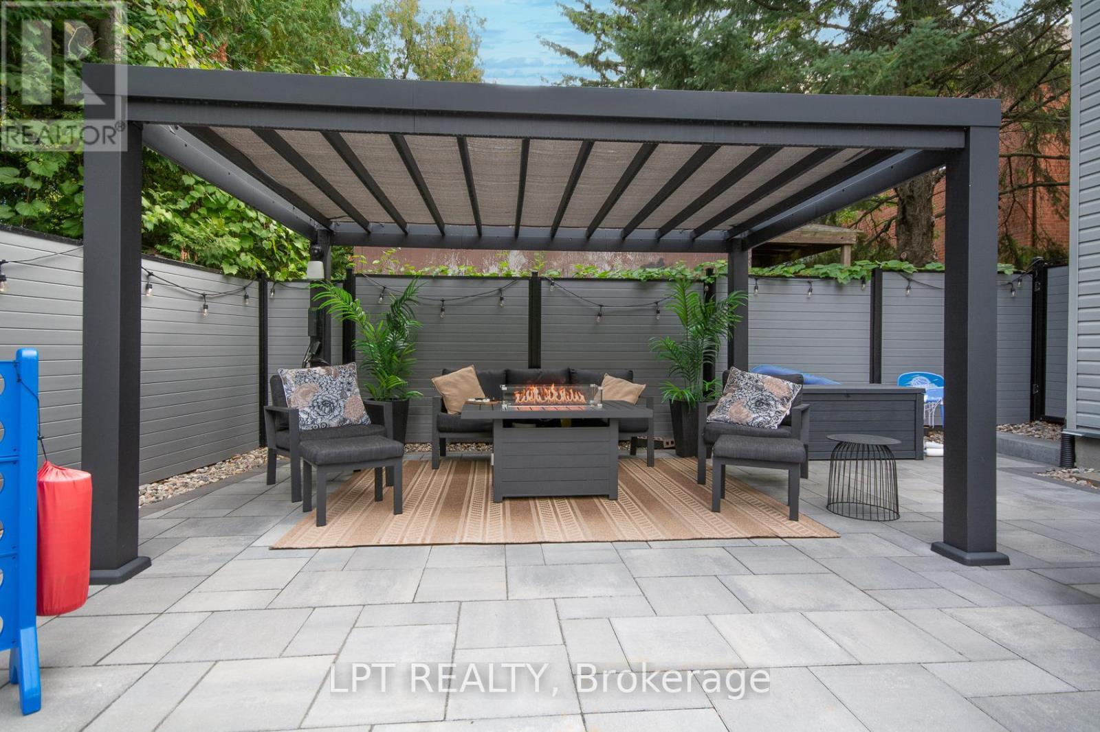 847 Walkley Road, Ottawa, ON