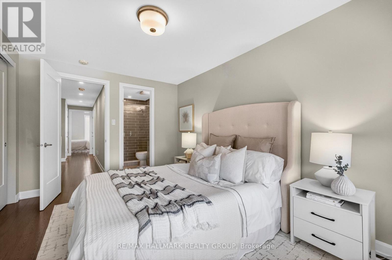 95 Oblats Avenue, Ottawa, ON
