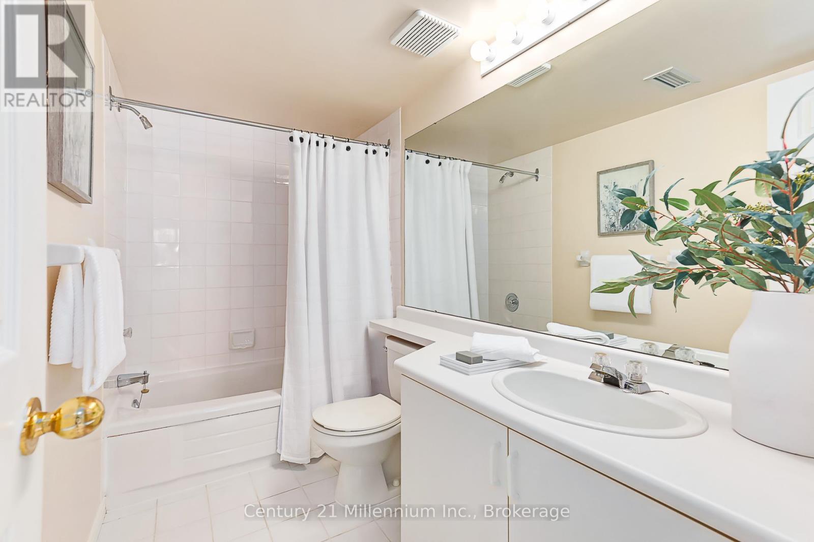 409 Mariners Way, Collingwood, ON