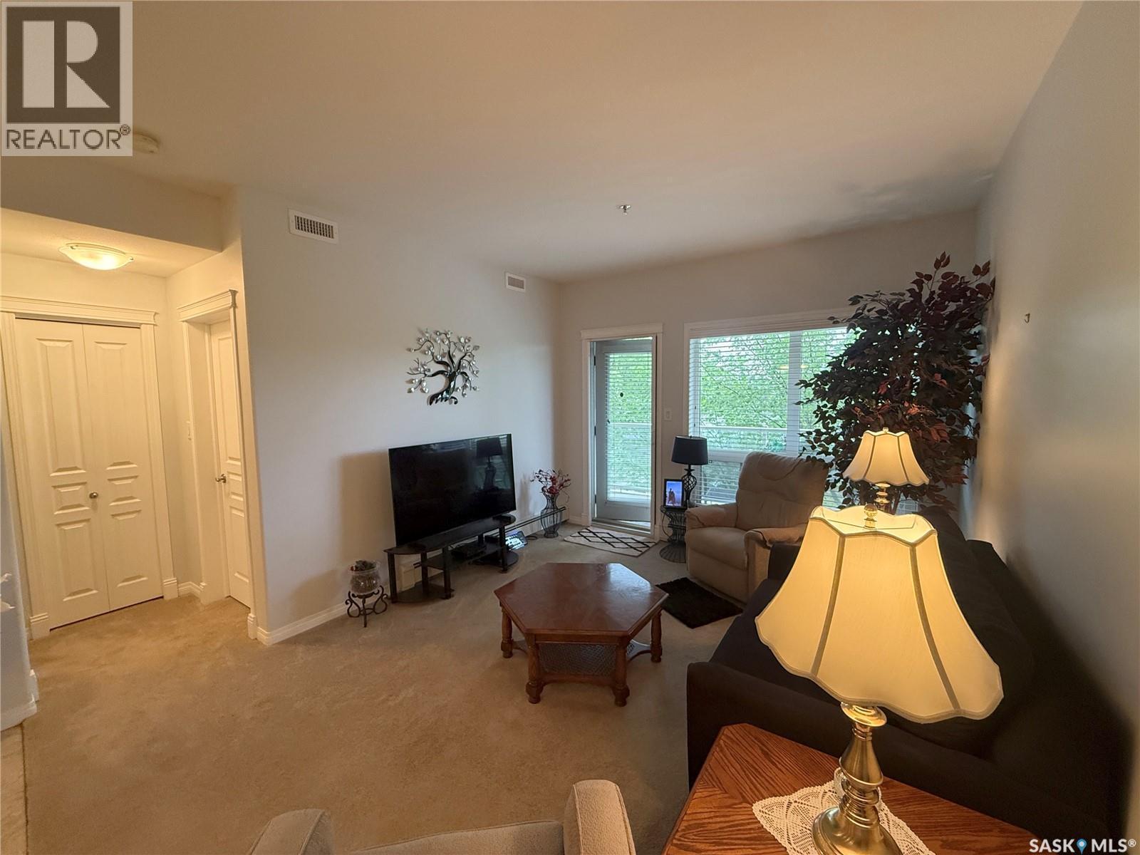 313 102 Armistice Way, Saskatoon, SK