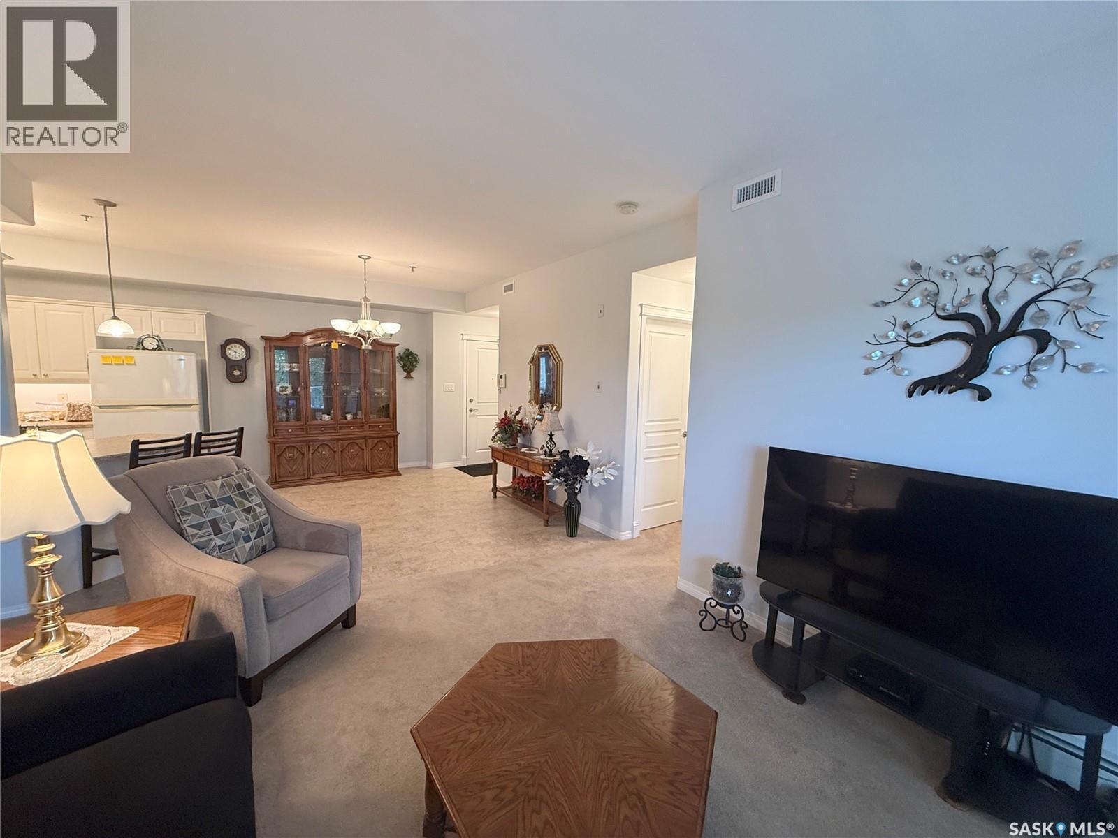 313 102 Armistice Way, Saskatoon, SK