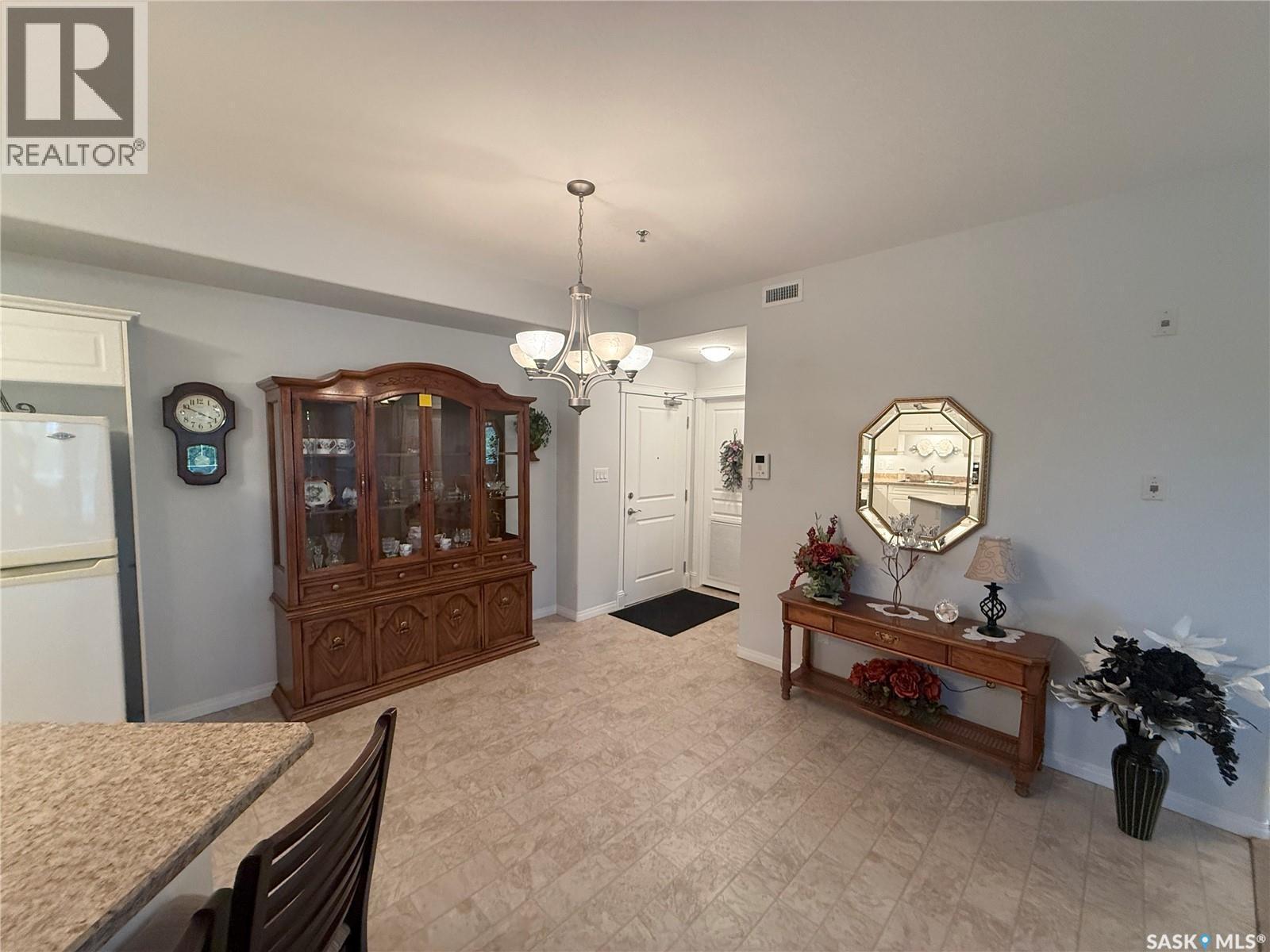 313 102 Armistice Way, Saskatoon, SK