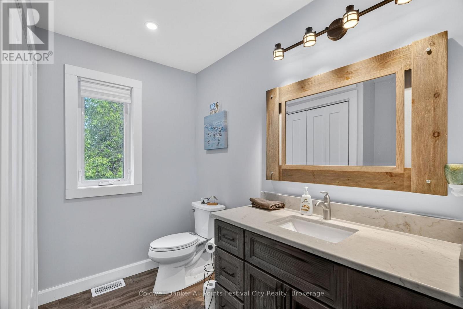 30 Bluewater Drive, Central Huron (Goderich), ON