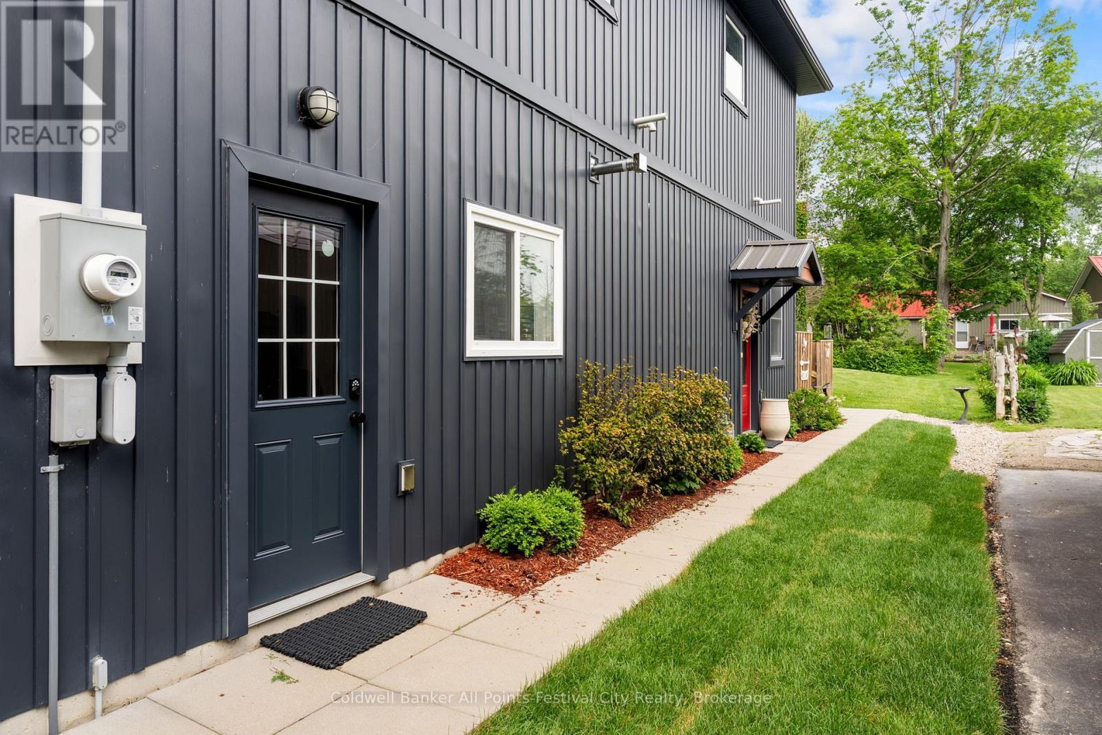30 Bluewater Drive, Central Huron (Goderich), ON