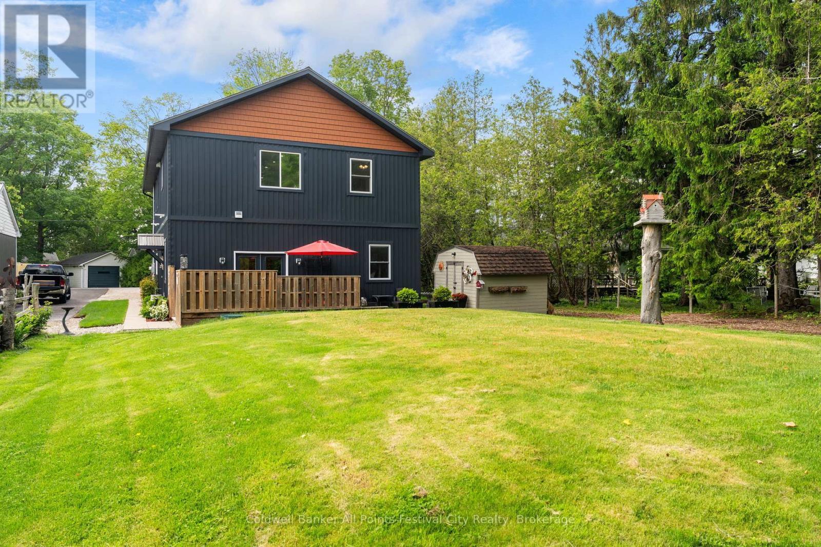 30 Bluewater Drive, Central Huron (Goderich), ON