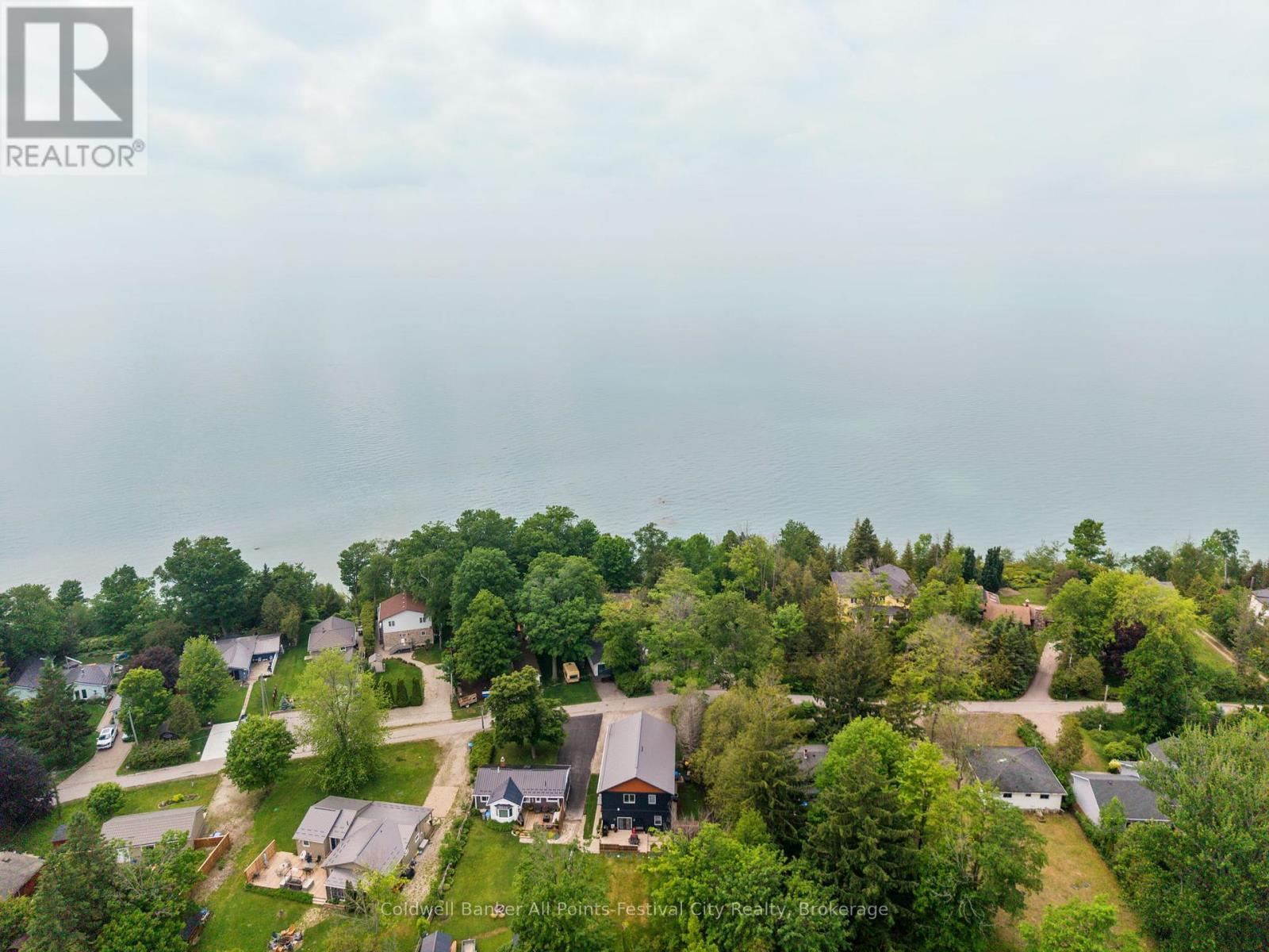30 Bluewater Drive, Central Huron (Goderich), ON