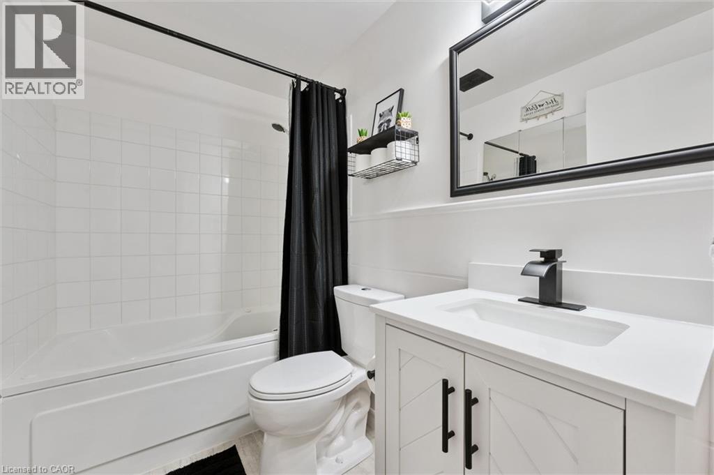74 Calmcrest Drive, Kitchener, ON