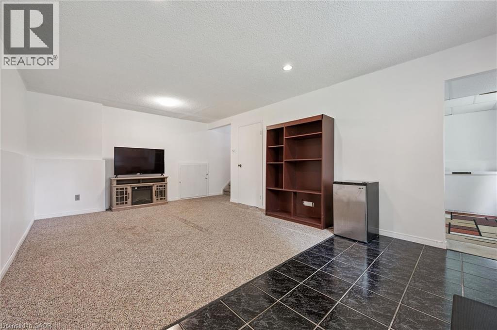 74 Calmcrest Drive, Kitchener, ON