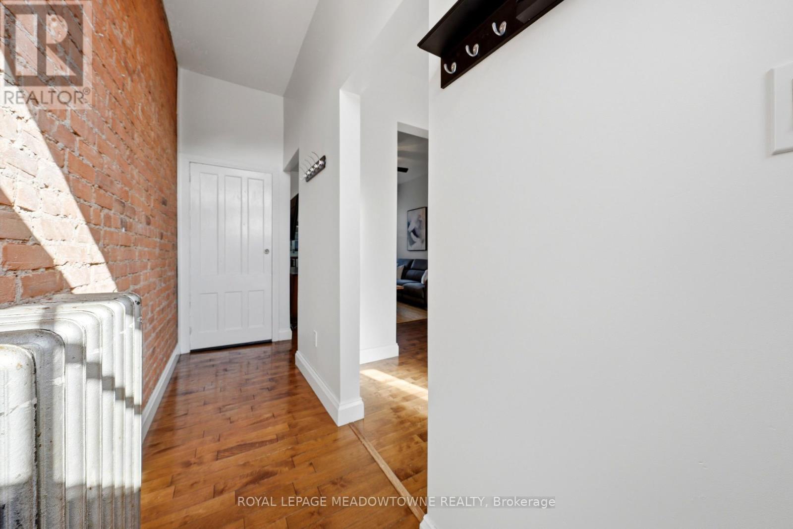29 Railway Street, Hamilton, ON