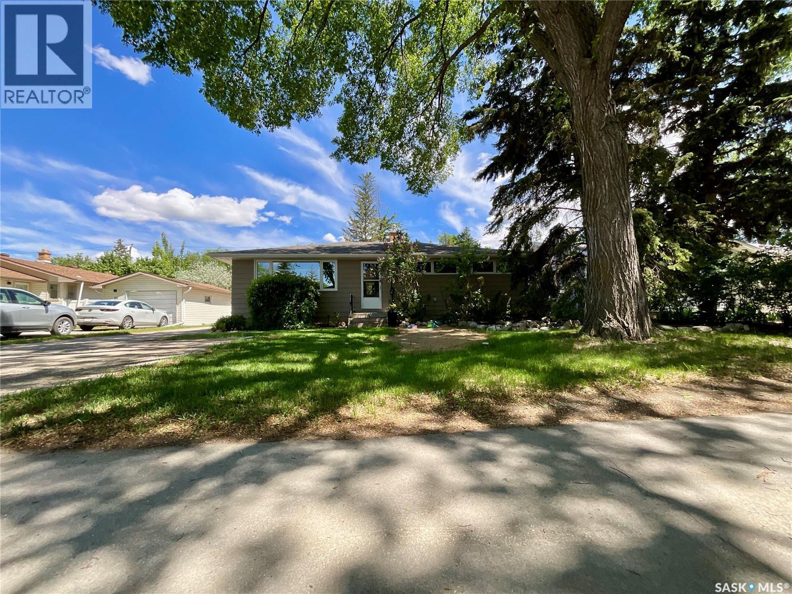 85 Bobolink Bay, Regina, SK