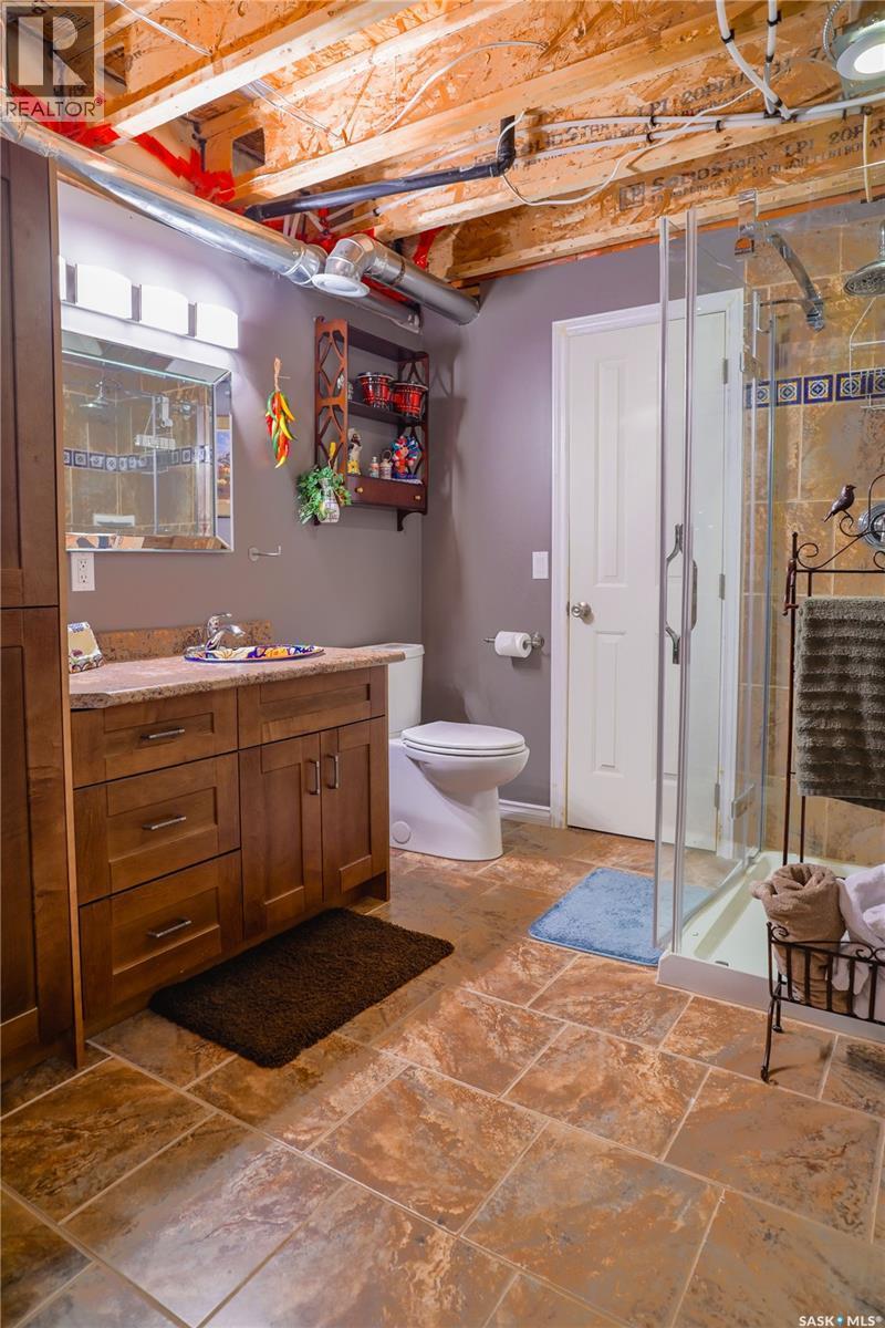 319 Stefaniuk Crescent, Saskatoon, SK