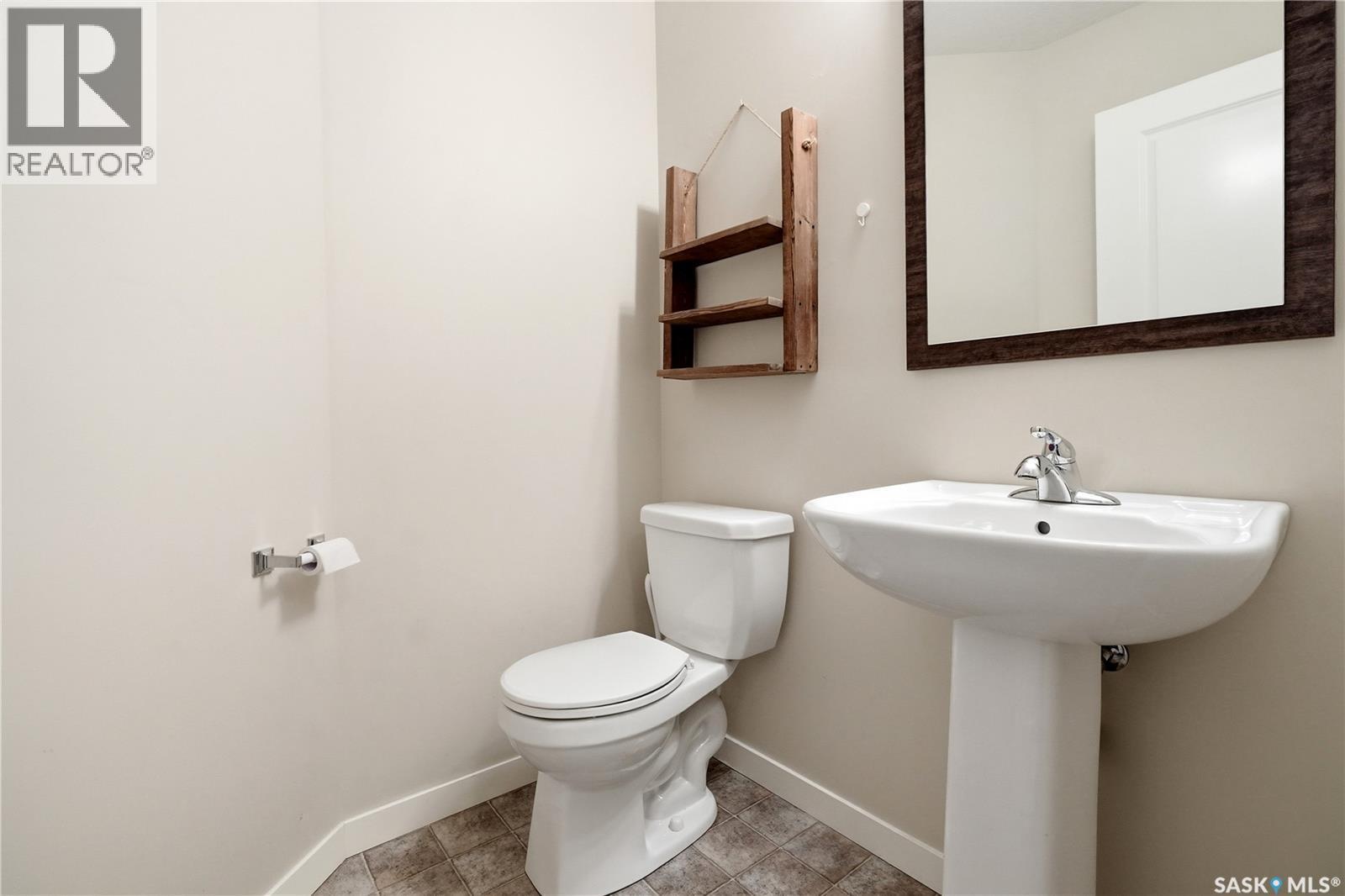 12 5762 Gordon Road, Regina, SK