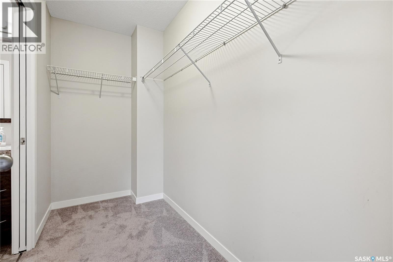 12 5762 Gordon Road, Regina, SK