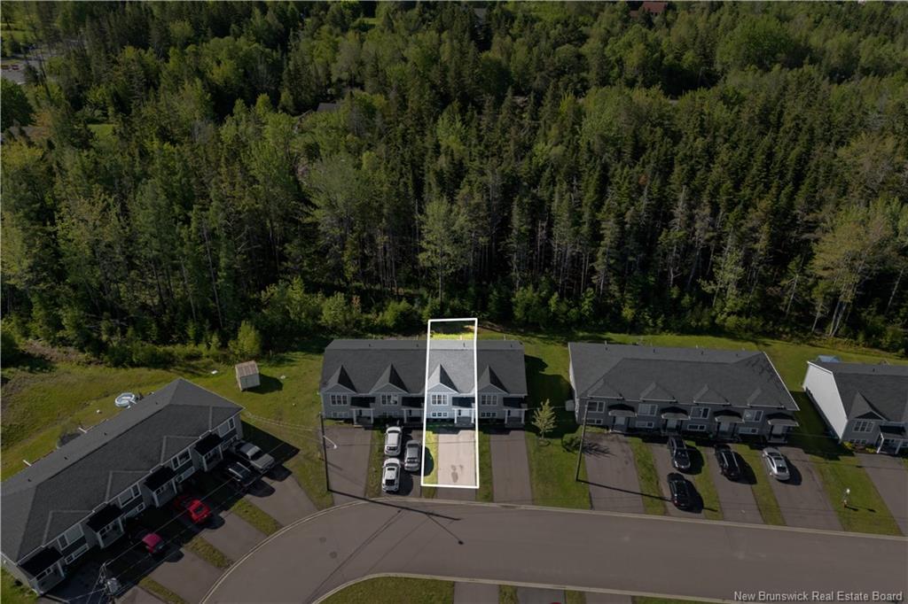 237 Des Erables St, Dieppe, NB
