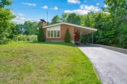 221 Rue Florian Rosemère, QC J7A 2N4