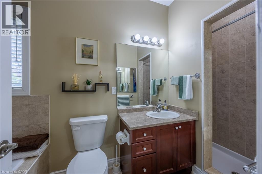 Primary Bedroom ensuite - 21 Kelly Drive, Port Dover, ON