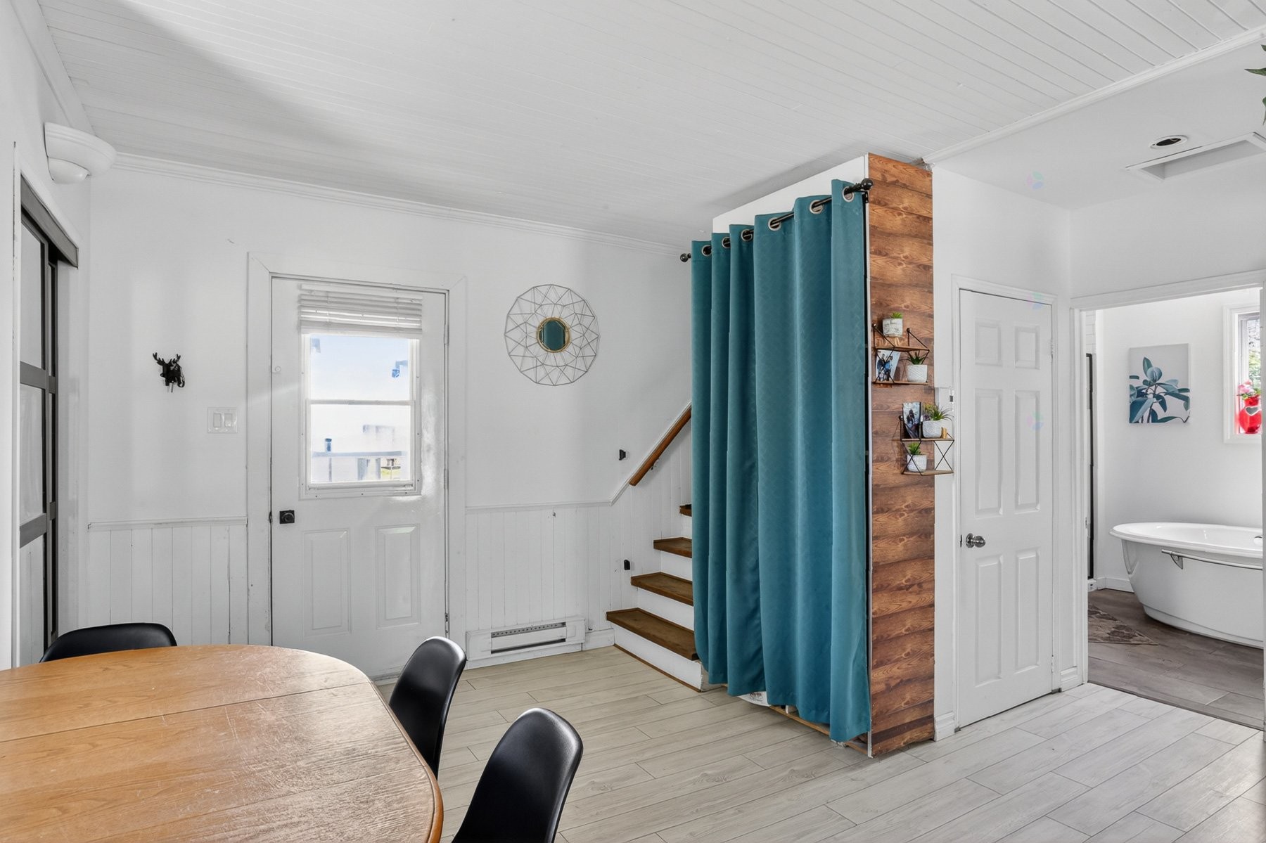 Mud Room - 1121 4E Rang, Saint-Étienne-Des-Grès, QC