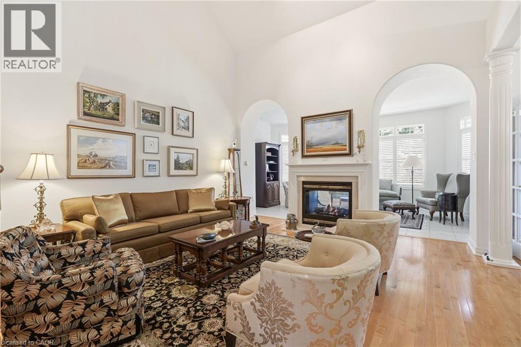 4172 Stonebridge Crescent, Burlington, ON