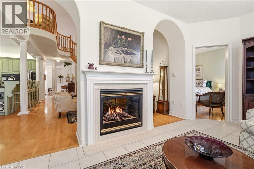 4172 Stonebridge Crescent, Burlington, ON