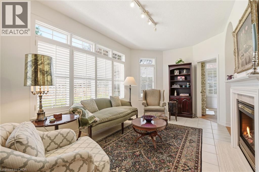 4172 Stonebridge Crescent, Burlington, ON