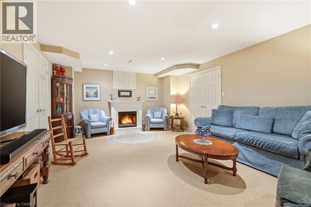 4172 Stonebridge Crescent, Burlington, ON