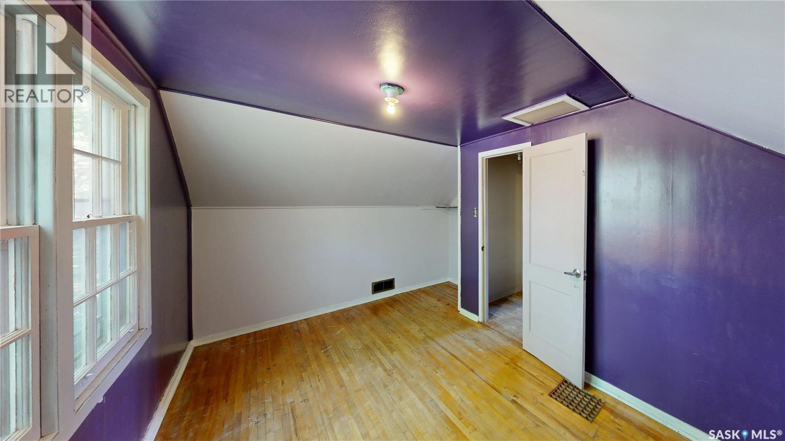 1277 Queen Street, Regina, SK