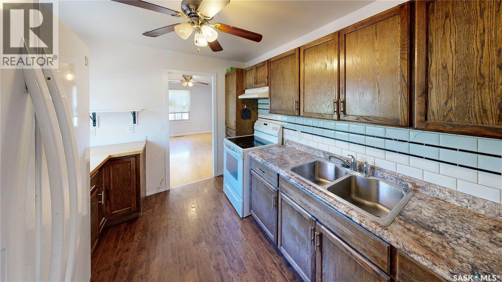 1277 Queen Street, Regina, SK