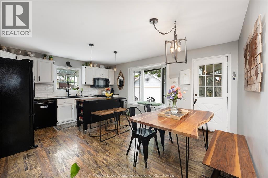 426 St. Pierre, Tecumseh, ON