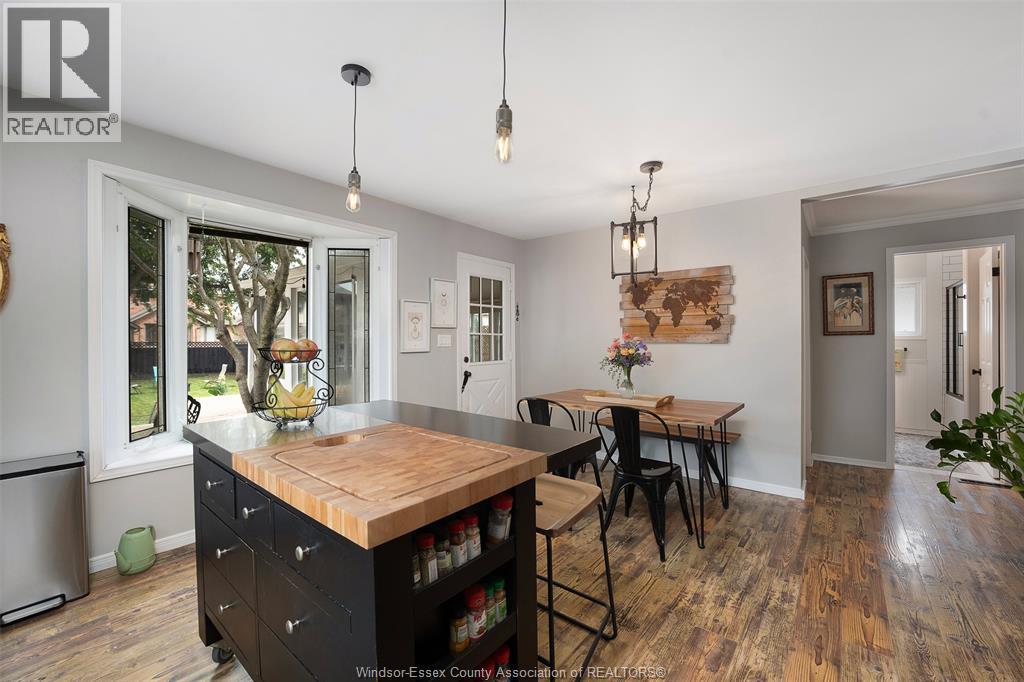 426 St. Pierre, Tecumseh, ON