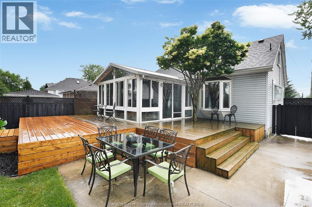 426 St. Pierre, Tecumseh, ON