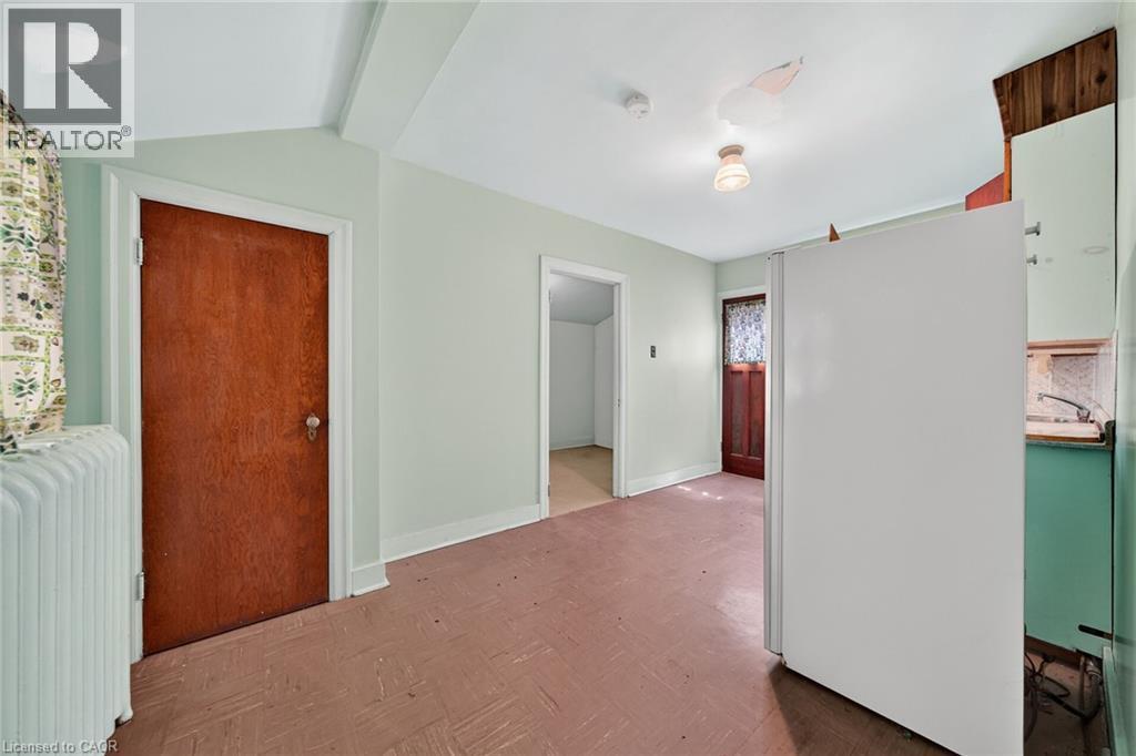 16 Mulberry Street, Hamilton, ON