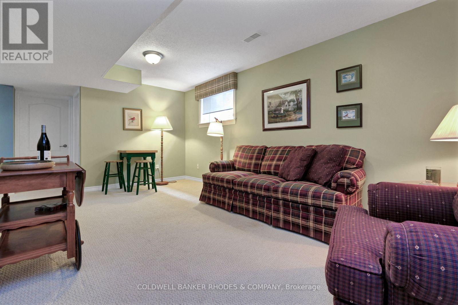 202 Bulrush Crescent, Ottawa, ON