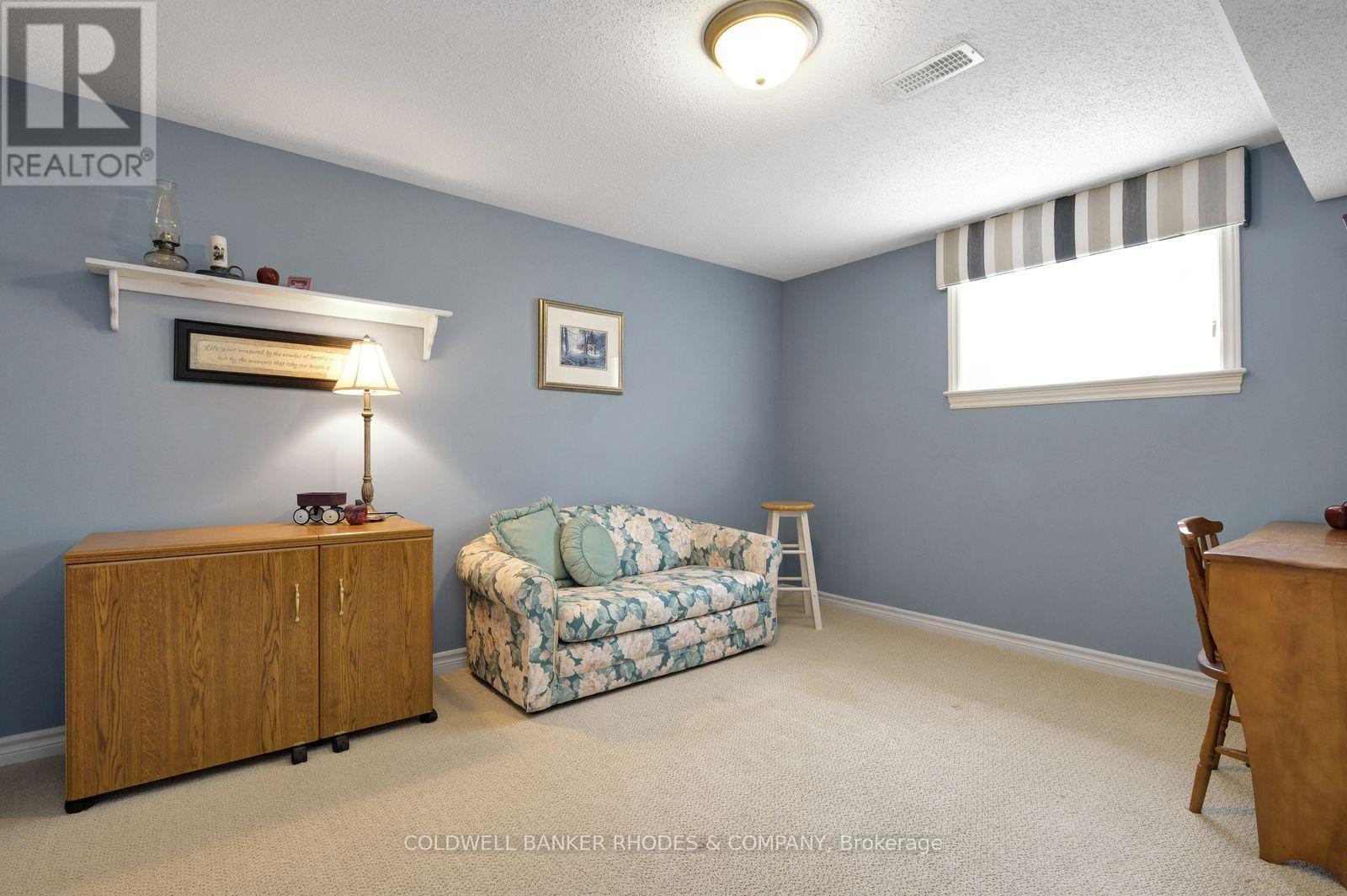 202 Bulrush Crescent, Ottawa, ON