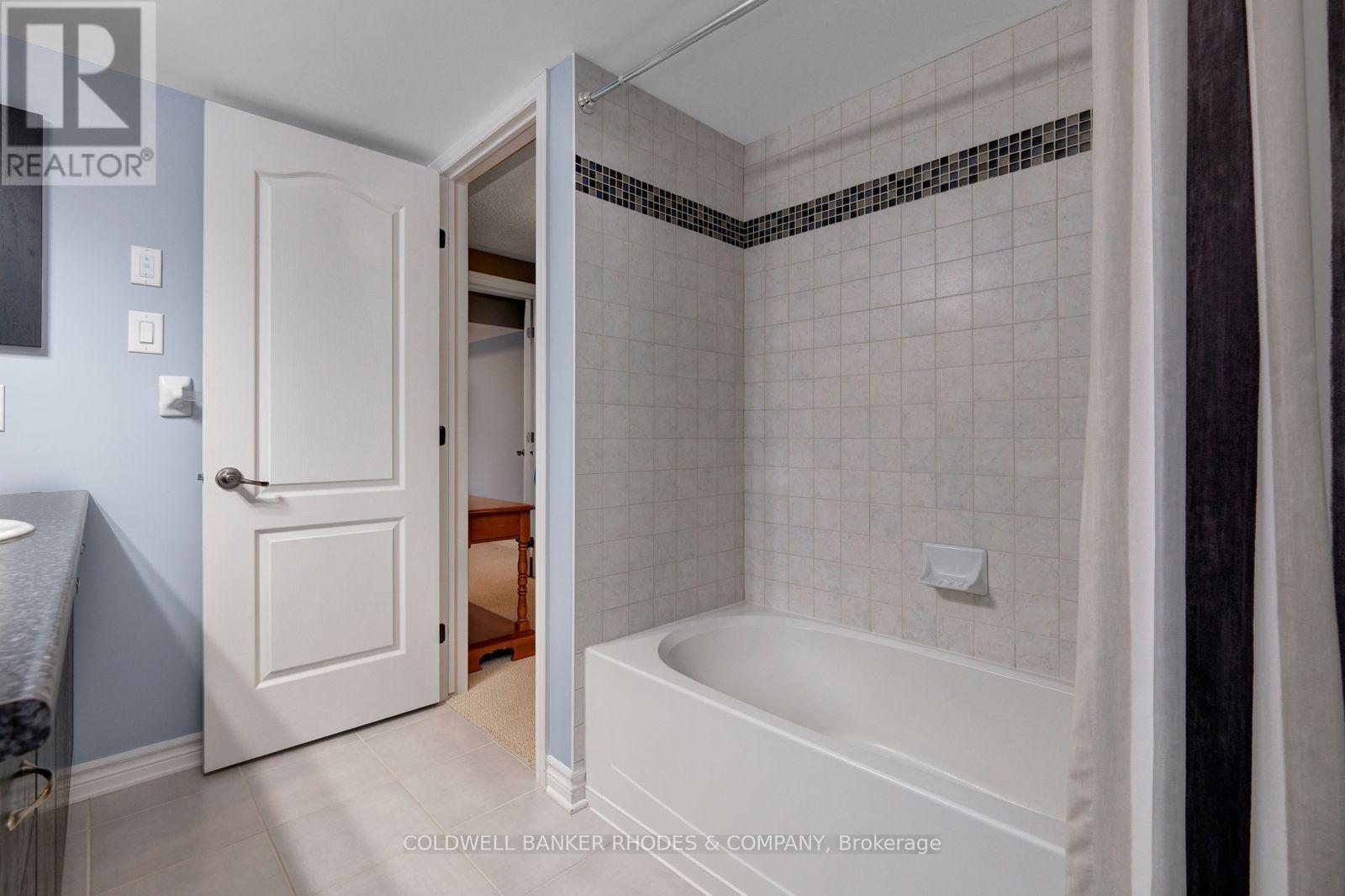 202 Bulrush Crescent, Ottawa, ON