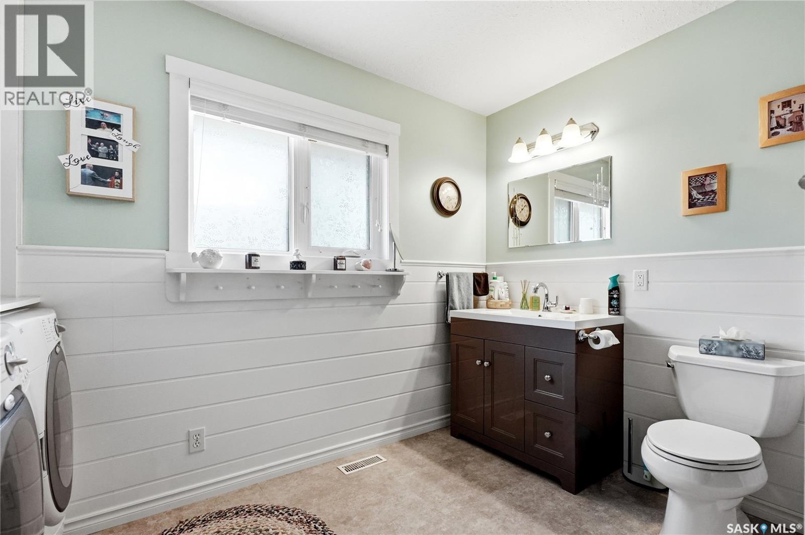 23 Blackley Place, Saskatoon, SK