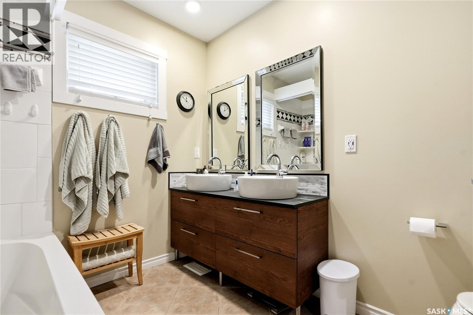 23 Blackley Place, Saskatoon, SK