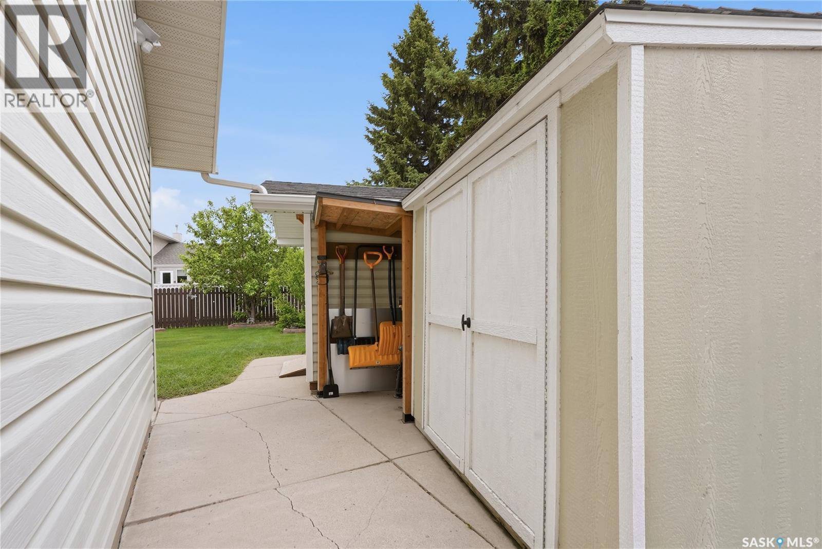 23 Blackley Place, Saskatoon, SK