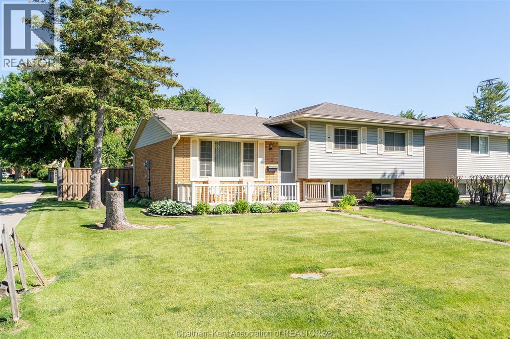3 Goldmere Drive, Chatham, ON
