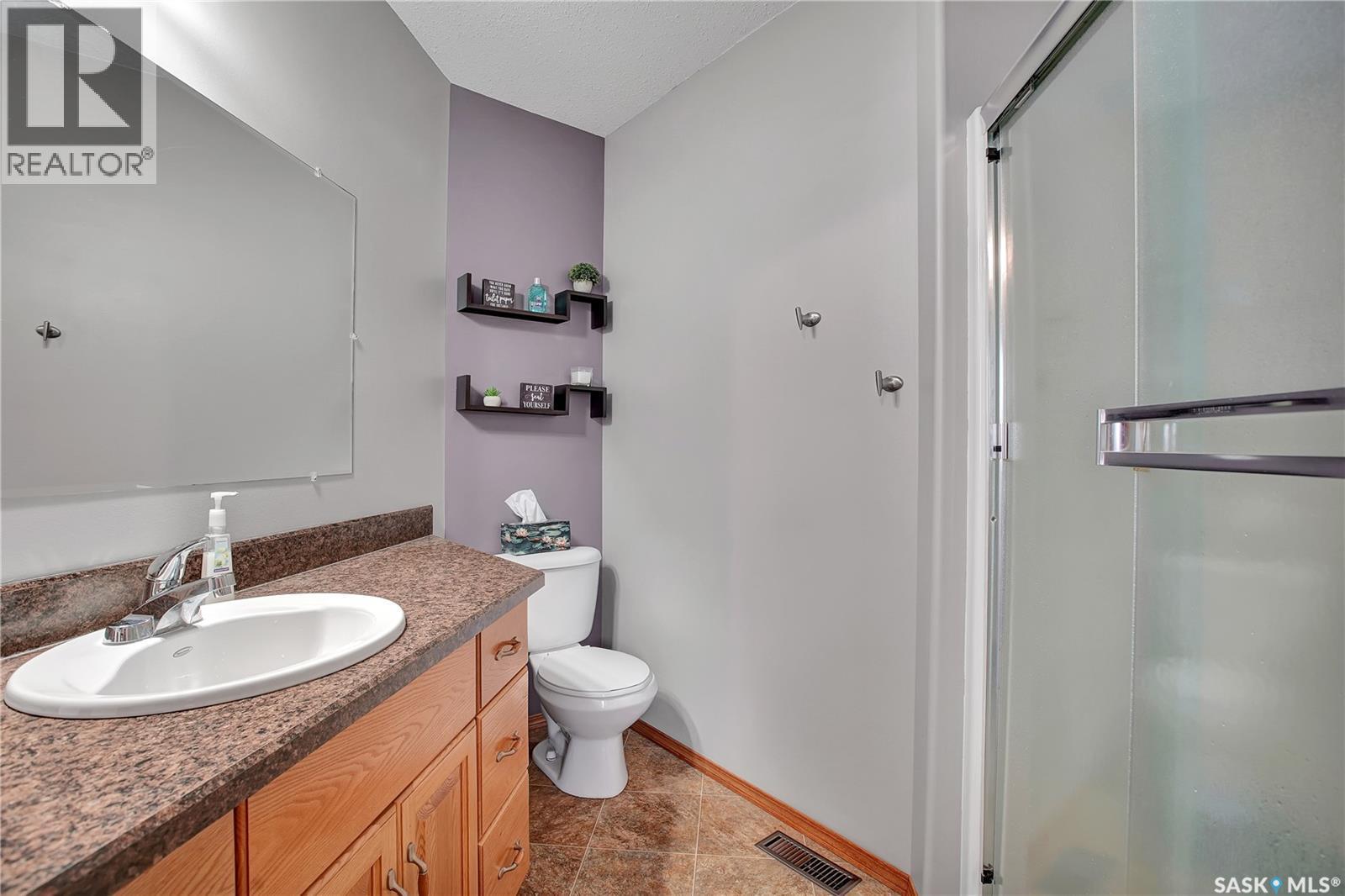 702 Grabowski Crescent, Warman, SK
