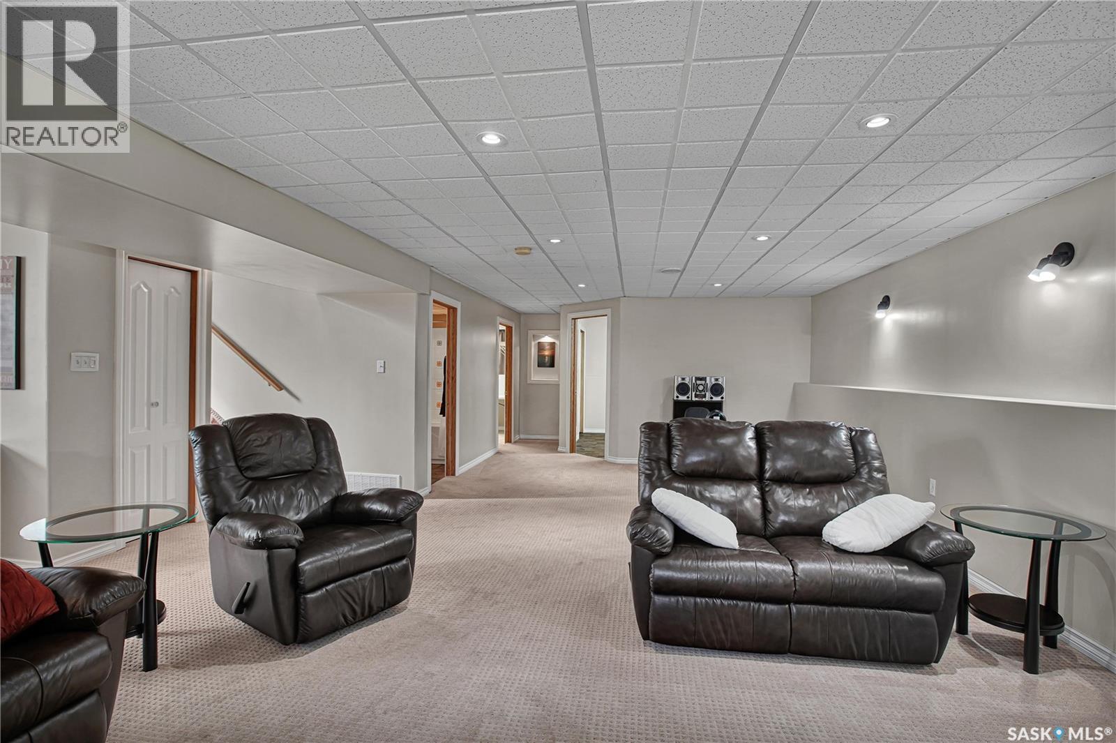 702 Grabowski Crescent, Warman, SK