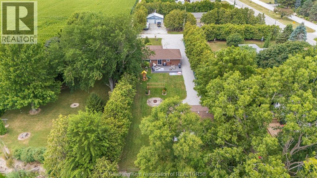 7138 Benoit Drive, Grande Pointe, ON