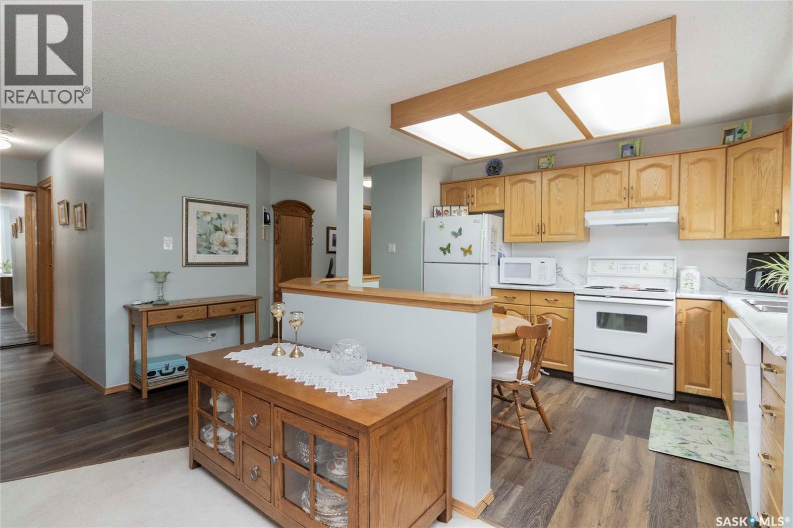 209 410 Main Street, Saskatoon, SK