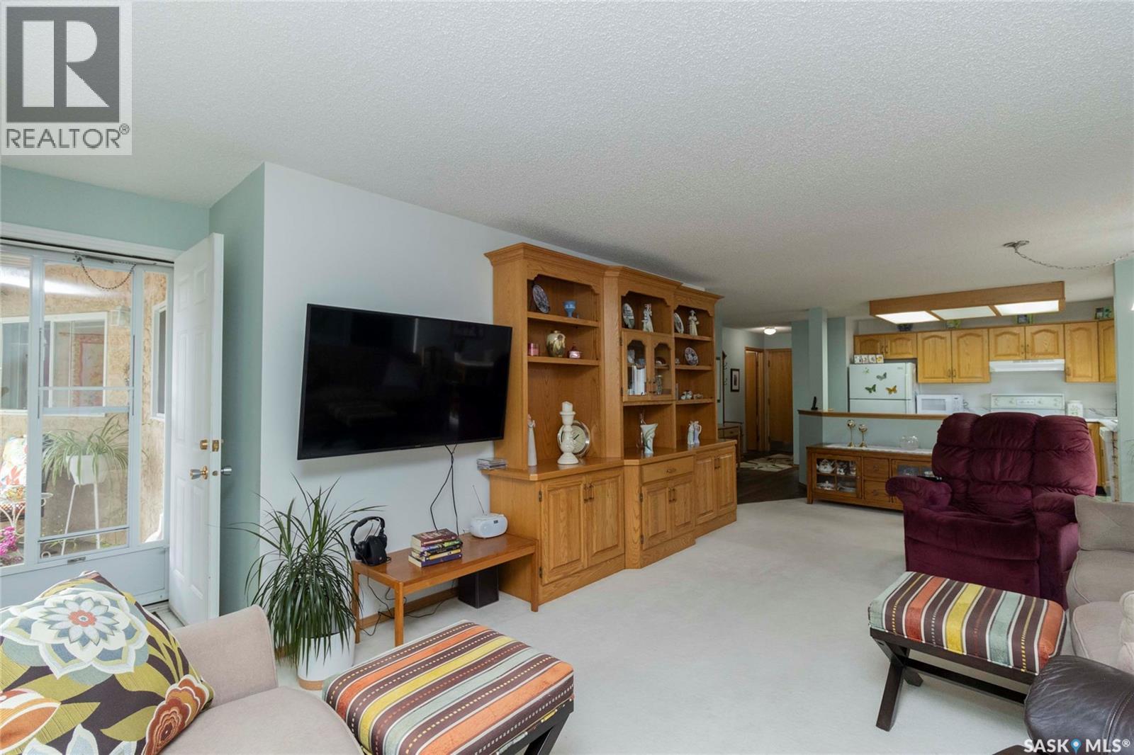 209 410 Main Street, Saskatoon, SK