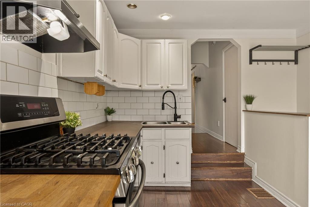 153 Ferrie Street E, Hamilton, ON - Indoor Photo Showing Kitchen With Double Sink