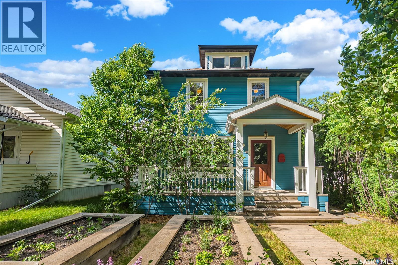 725 11Th Street E, Saskatoon, SK