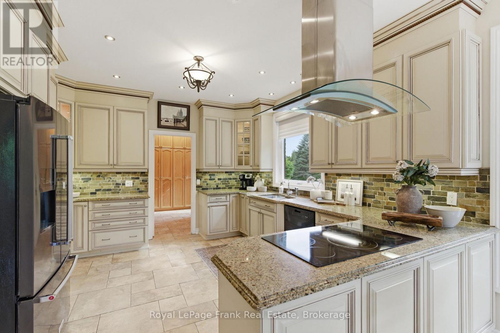 8 Buggey Lane, Ajax, ON