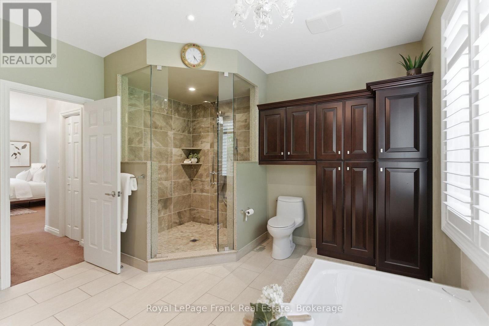 8 Buggey Lane, Ajax, ON