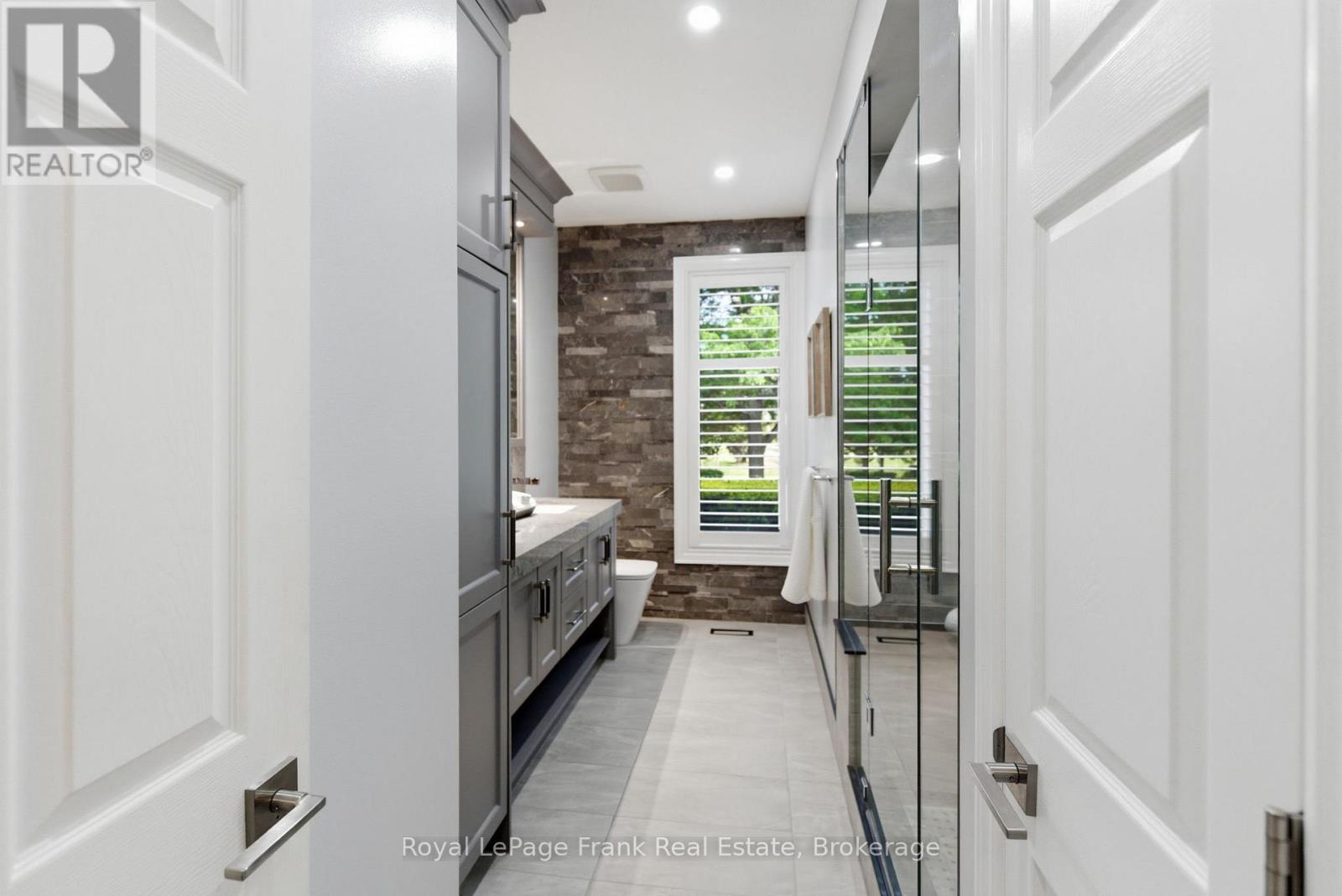 8 Buggey Lane, Ajax, ON