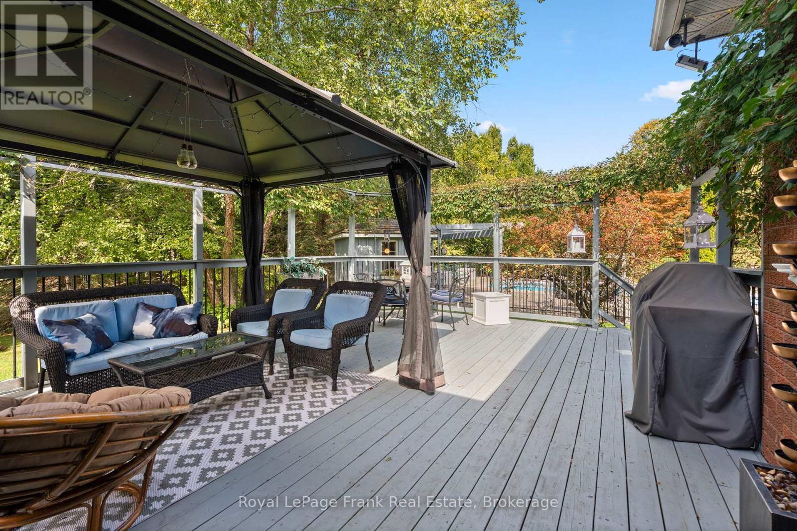 8 Buggey Lane, Ajax, ON