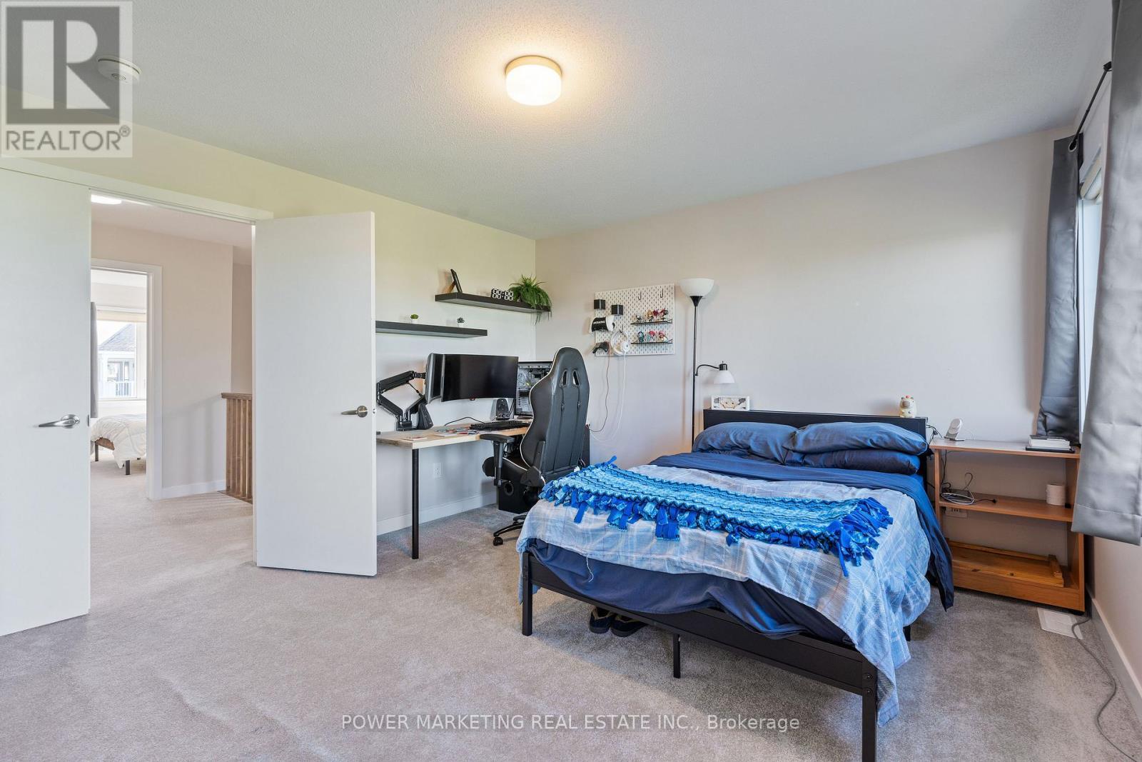 129 Hackamore Crescent, Ottawa, ON